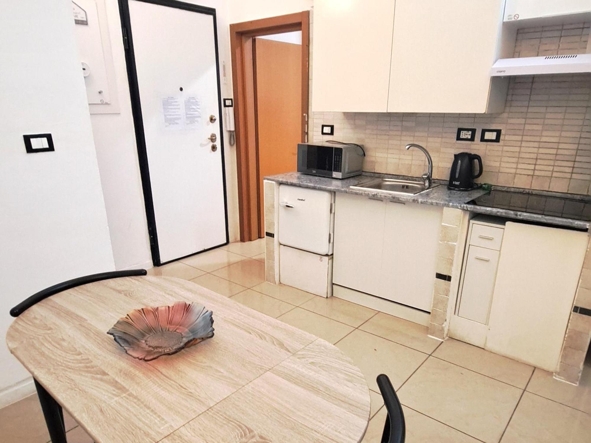 Fiera Bolognina - Komodo - Appartamento Completo Con Giardino E Parcheggio Privato Bolonya Dış mekan fotoğraf